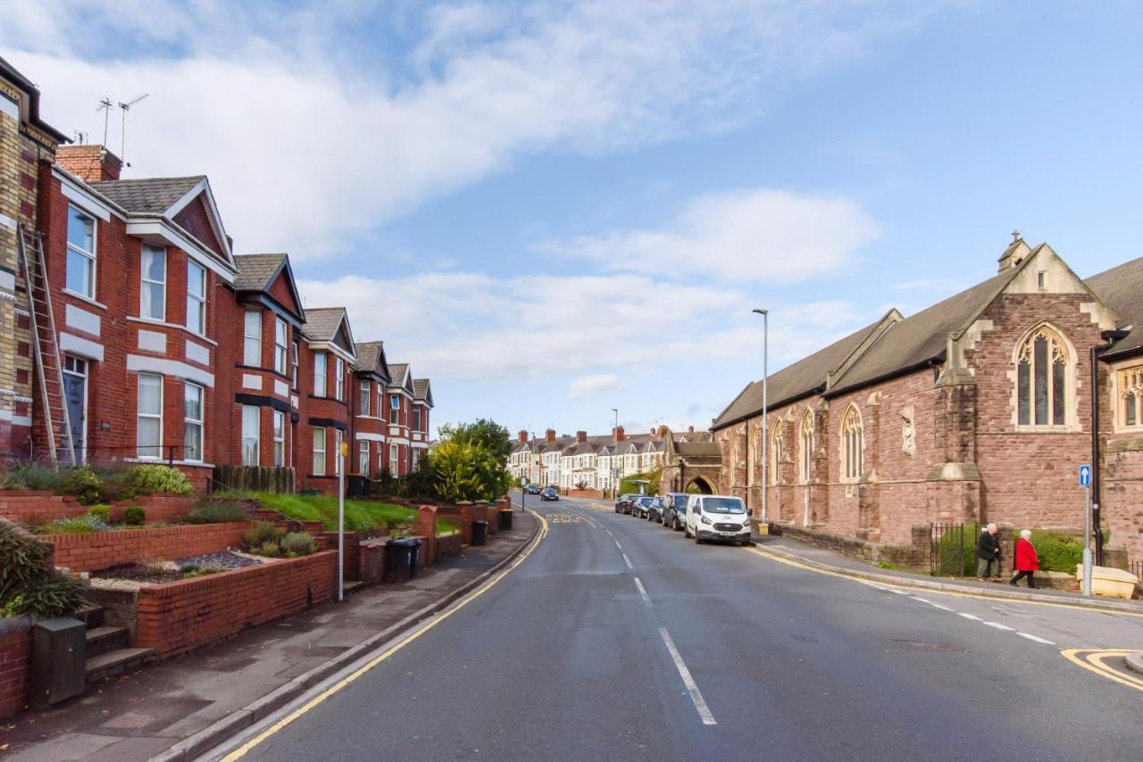 Handpost View Newport (Gwent) Exterior photo